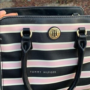 Tommy Hilfiger Purse